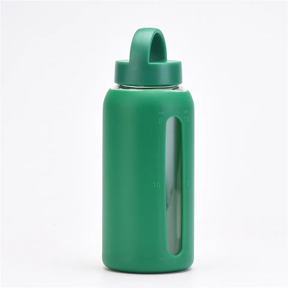 Borosilicate Glass Bottle with Silicone Sleeve and Plastic Lid, 800ml - WBG0005