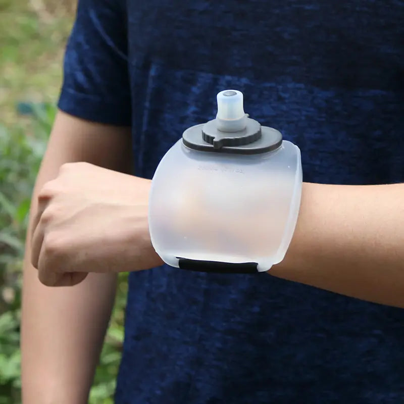 Mini Silicone Wrist Bottle for Running, 200ml - WBI0006
