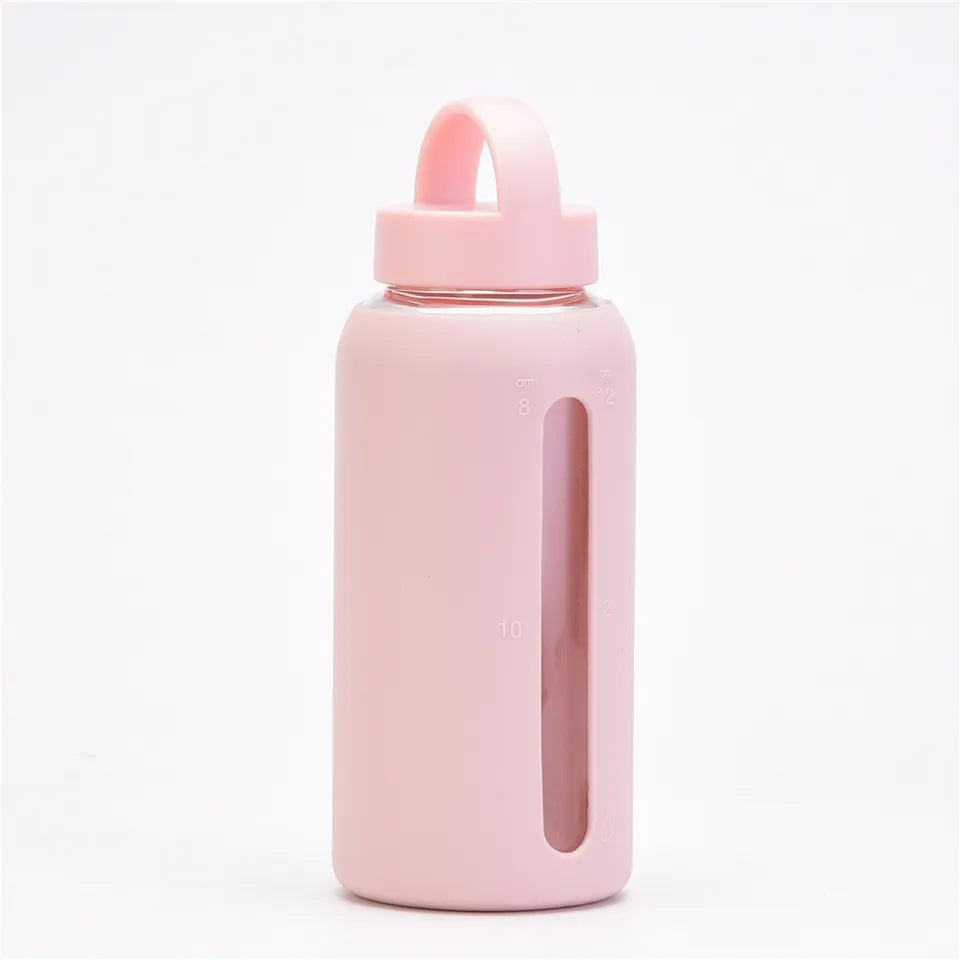 Borosilicate Glass Bottle with Silicone Sleeve and Plastic Lid, 800ml - WBG0005