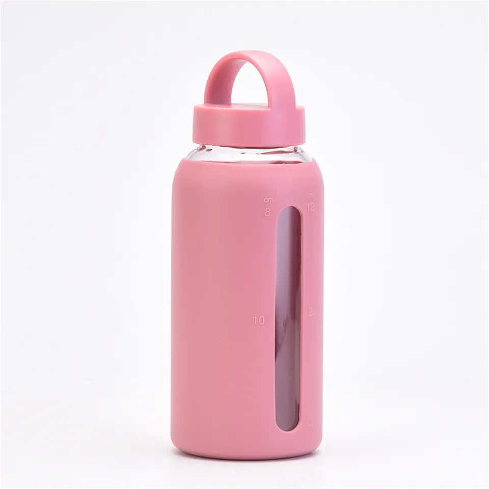 Borosilicate Glass Bottle with Silicone Sleeve and Plastic Lid, 800ml - WBG0005