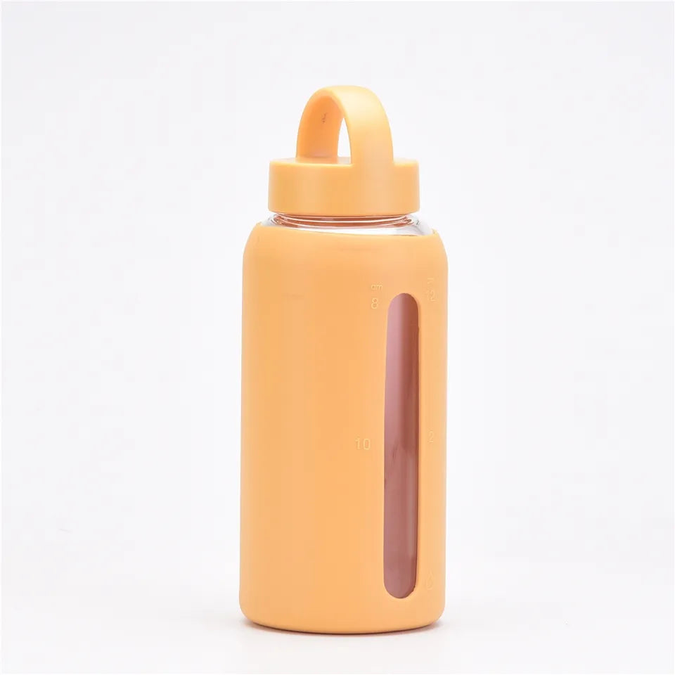 Borosilicate Glass Bottle with Silicone Sleeve and Plastic Lid, 800ml - WBG0005